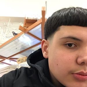 Meet your Posher, Adrian